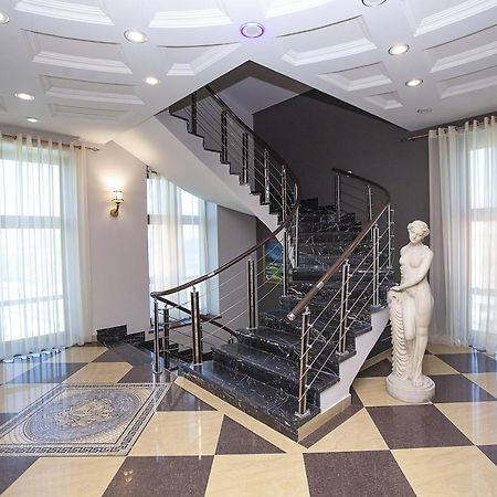 Golden Seconds Hotel Erivan Dış mekan fotoğraf