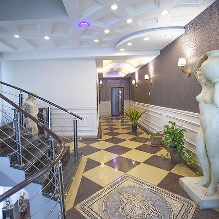 Golden Seconds Hotel Erivan Dış mekan fotoğraf