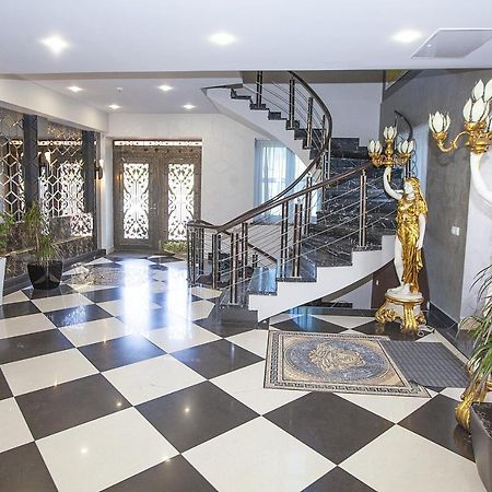 Golden Seconds Hotel Erivan Dış mekan fotoğraf