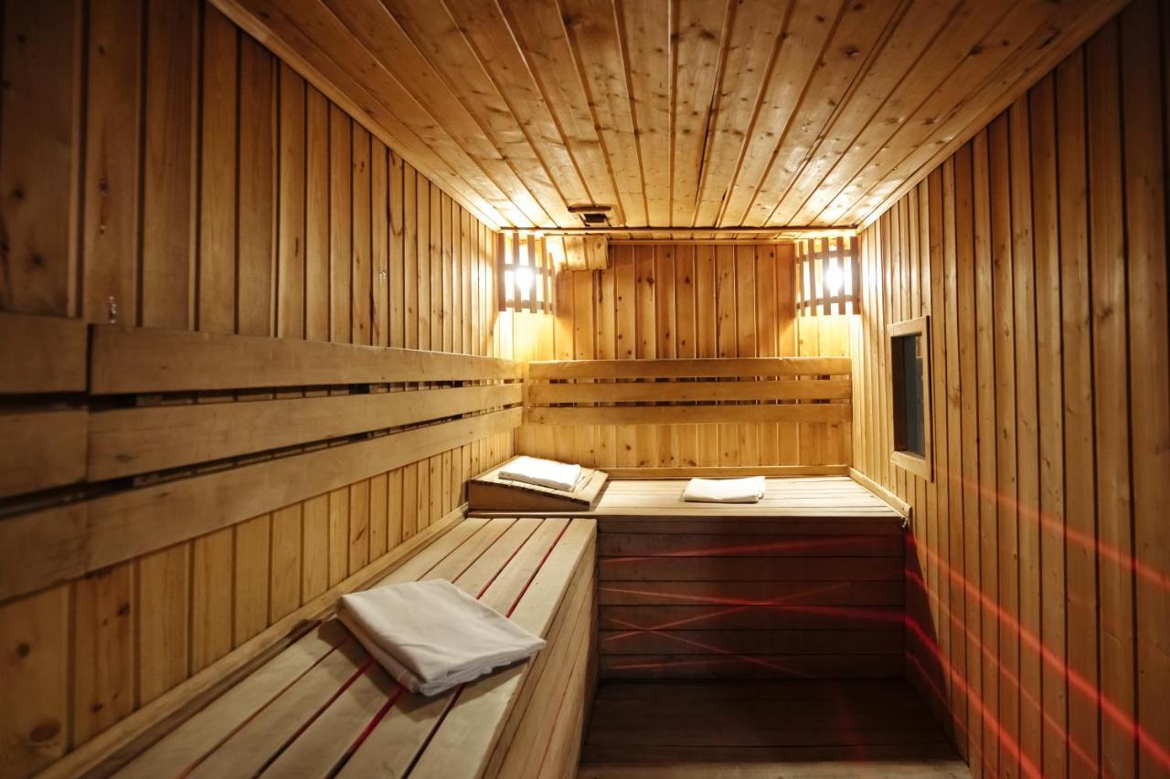 Golden Seconds Hotel Erivan Dış mekan fotoğraf