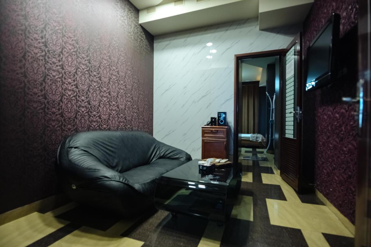 Golden Seconds Hotel Erivan Dış mekan fotoğraf
