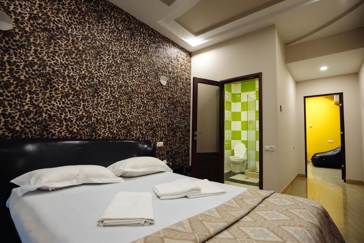 Golden Seconds Hotel Erivan Dış mekan fotoğraf