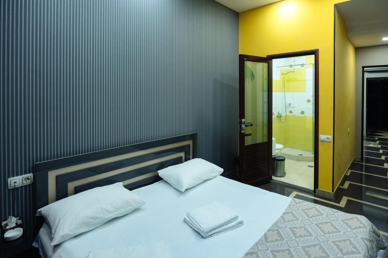 Golden Seconds Hotel Erivan Dış mekan fotoğraf