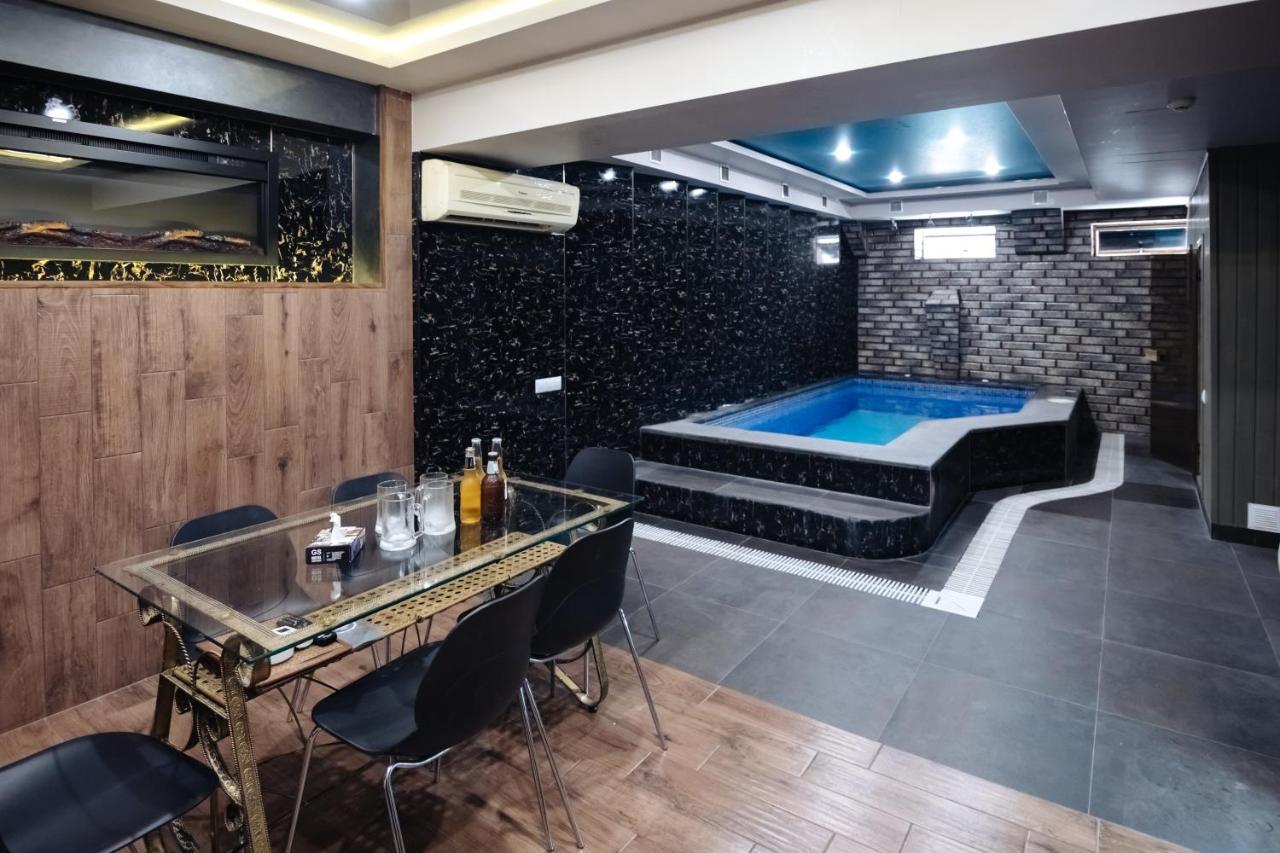 Golden Seconds Hotel Erivan Dış mekan fotoğraf