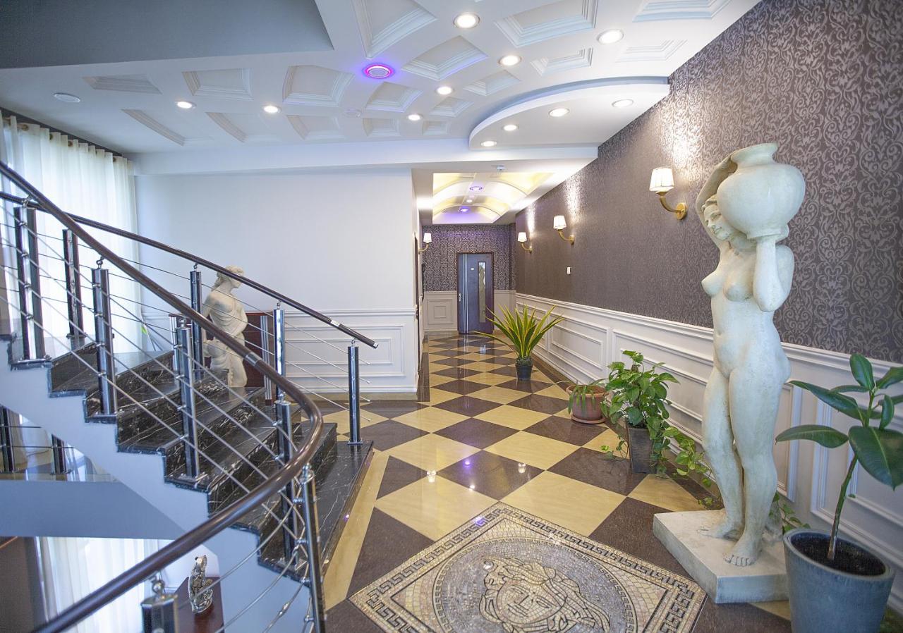 Golden Seconds Hotel Erivan Dış mekan fotoğraf