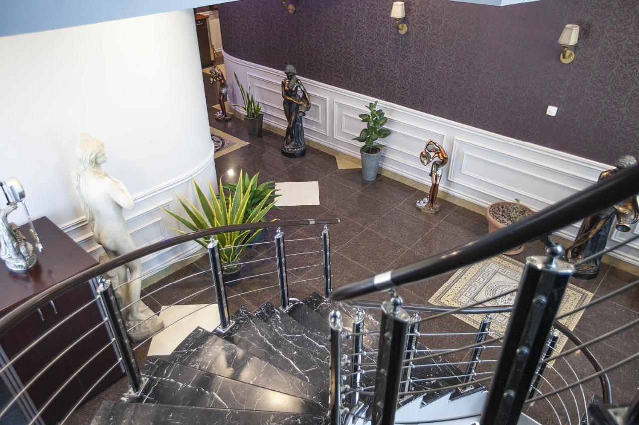 Golden Seconds Hotel Erivan Dış mekan fotoğraf